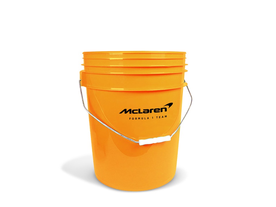 Bucket + Grit Guard